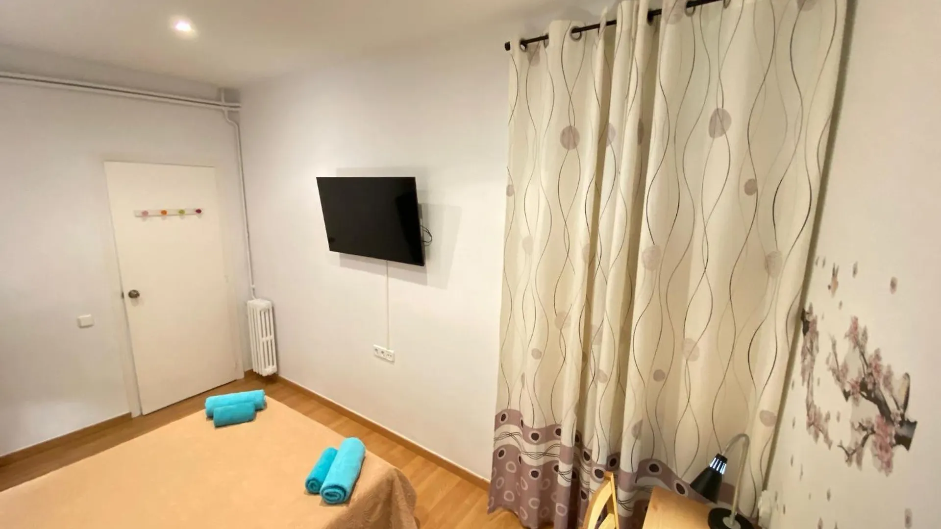 Maribel Rooms Barcelona Alojamento de Acomodação e Pequeno-almoço