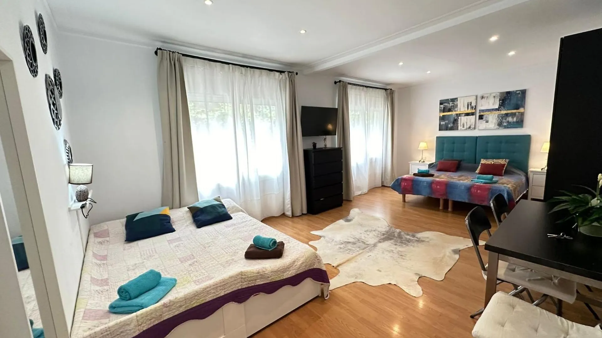 Alojamento de Acomodação e Pequeno-almoço Maribel Rooms Barcelona