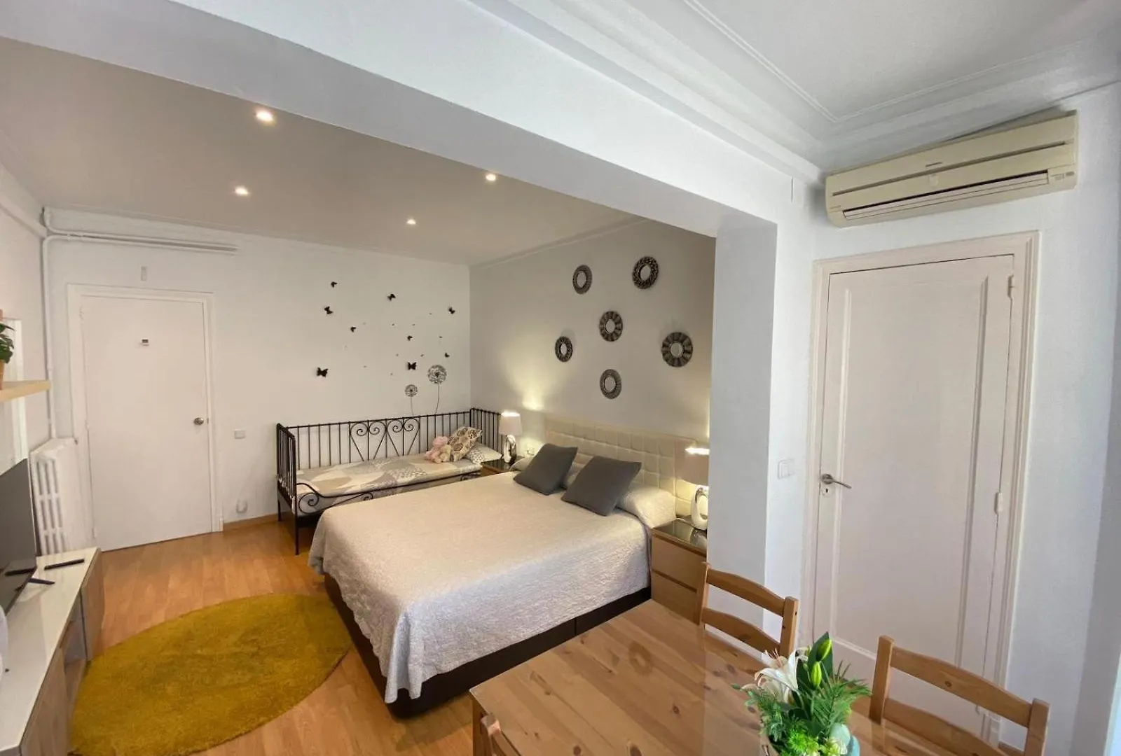 ברצלונה Maribel Rooms