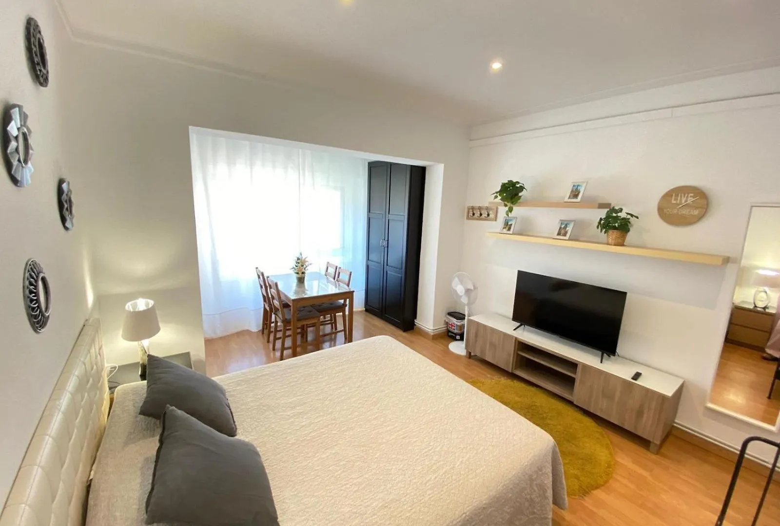ברצלונה Maribel Rooms ספרד