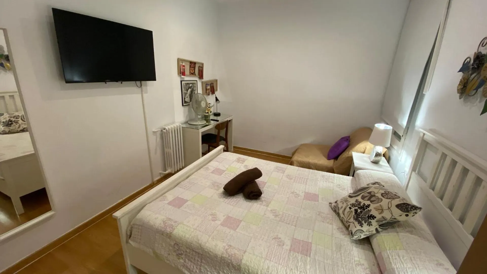 ברצלונה Maribel Rooms לינה וארוחת בוקר